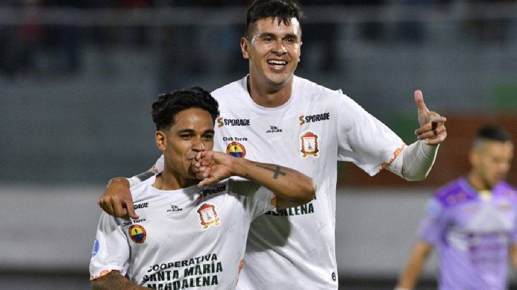 Jorge Wilstermann Ayacucho