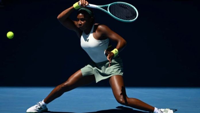 Coco Gauff supera por doble 6-3 a su compatriota Sofia Kenin en 1ra ronda del Australian Open 2025