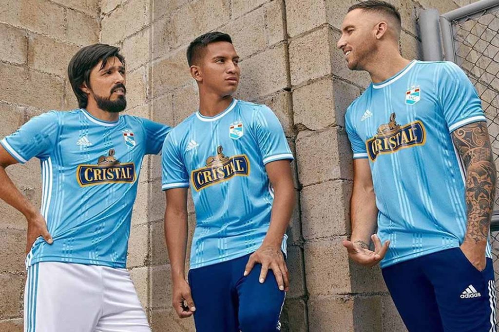 La última de las camisetas campeonas de Sporting Cristal