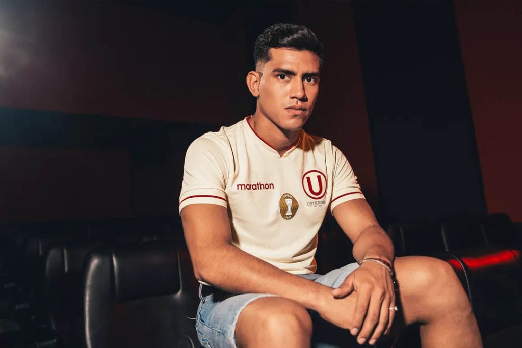 Camiseta conmemorativa por el centenario Crema