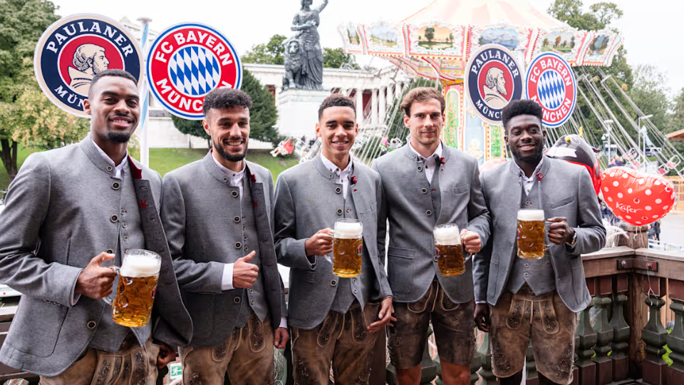 Visita del Bayern Múnich al Oktoberfest.