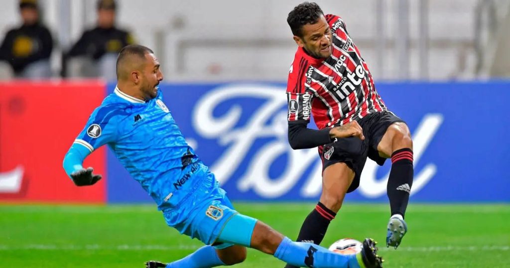 Imagen del encuentro entre Deportivo Binacional vs Sao Paulo por Copa Libertadores 2020 donde se dio una de las mejores remontadas del fútbol peruano