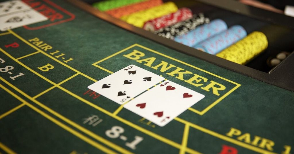 como jugar baccarat