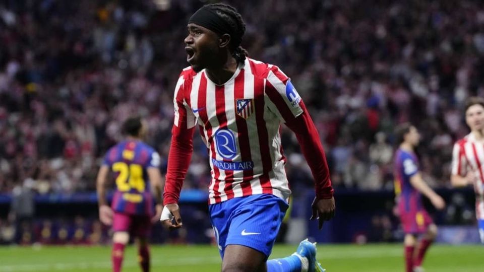 Lookman gol al Barcelona