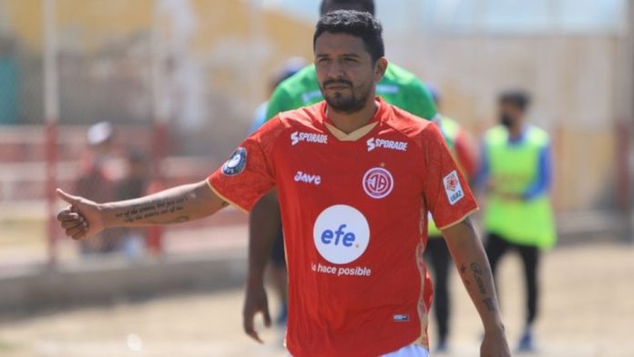 Reimond Manco: El crack que no llegó a ser leyenda